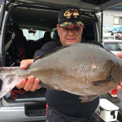 鵜来島家本渡船 釣果