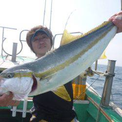 真祐丸 （しんゆうまる） 釣果