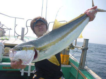 真祐丸 （しんゆうまる） 釣果