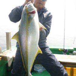 真祐丸 （しんゆうまる） 釣果