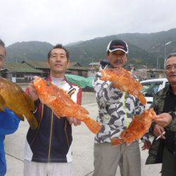 真祐丸 （しんゆうまる） 釣果