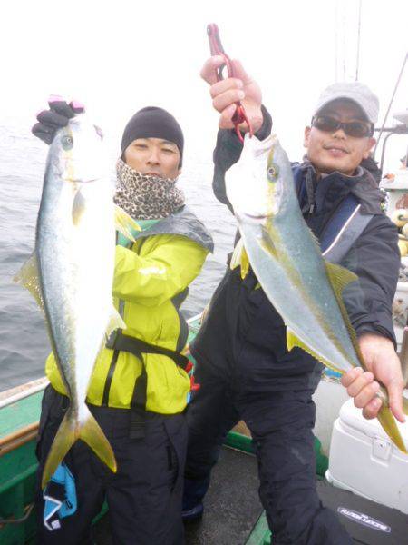 真祐丸 (しんゆうまる) 釣果