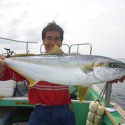 真祐丸 （しんゆうまる） 釣果