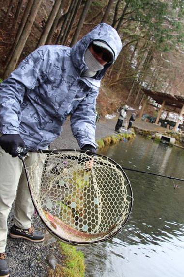 小菅トラウトガーデン 釣果