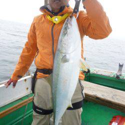 真祐丸 (しんゆうまる) 釣果