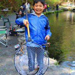 小菅トラウトガーデン 釣果