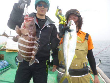 真祐丸 (しんゆうまる) 釣果