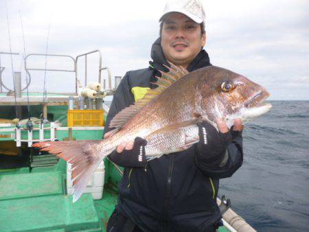 真祐丸 （しんゆうまる） 釣果