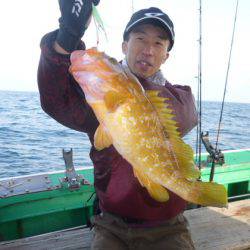 真祐丸 （しんゆうまる） 釣果