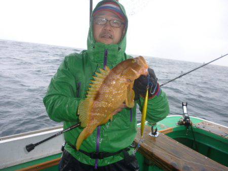 真祐丸 (しんゆうまる) 釣果