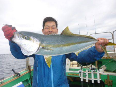 真祐丸 (しんゆうまる) 釣果