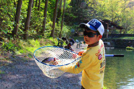 小菅トラウトガーデン 釣果
