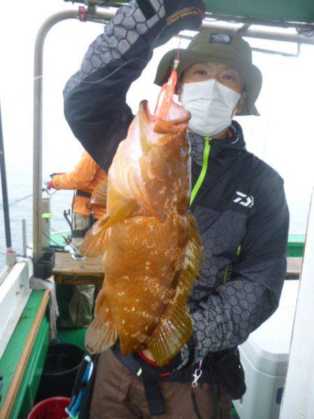 真祐丸 (しんゆうまる) 釣果