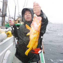 真祐丸 (しんゆうまる) 釣果