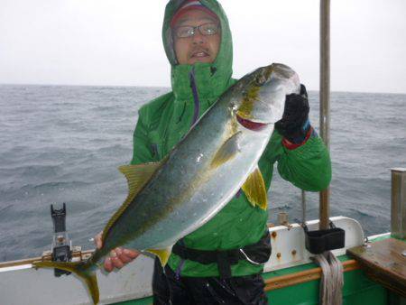 真祐丸 (しんゆうまる) 釣果