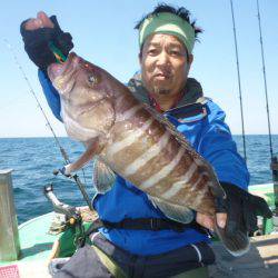 真祐丸 （しんゆうまる） 釣果