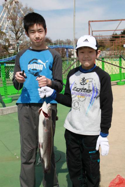としまえんフィッシングエリア 釣果