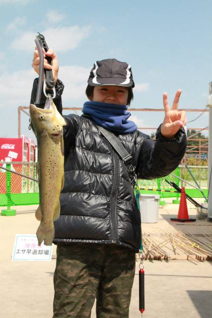 としまえんフィッシングエリア 釣果