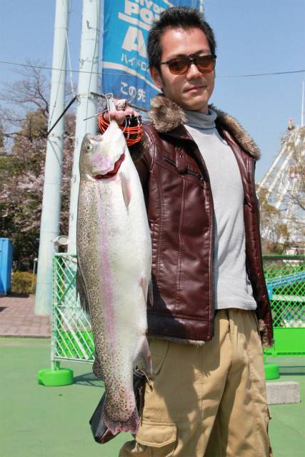 としまえんフィッシングエリア 釣果