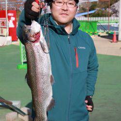 としまえんフィッシングエリア 釣果