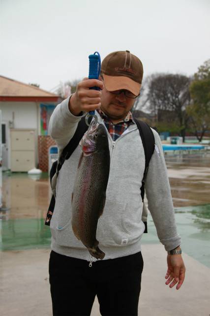 としまえんフィッシングエリア 釣果