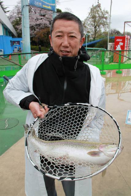 としまえんフィッシングエリア 釣果