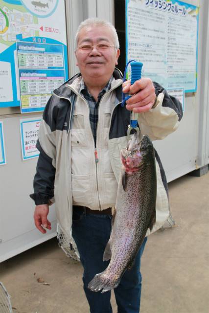 としまえんフィッシングエリア 釣果