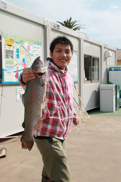 としまえんフィッシングエリア 釣果