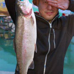 としまえんフィッシングエリア 釣果