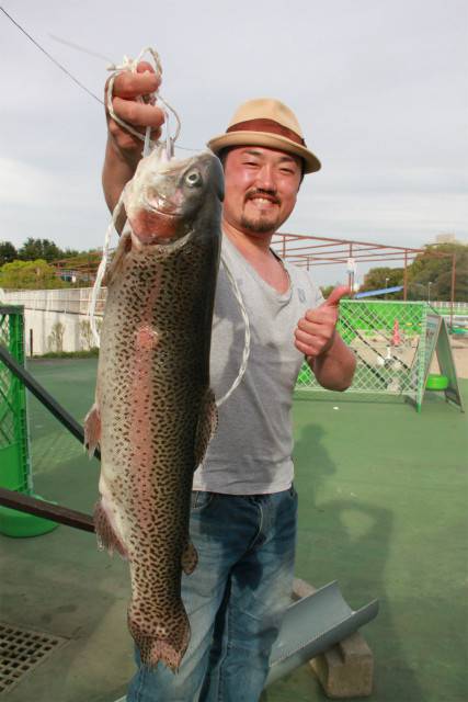 としまえんフィッシングエリア 釣果