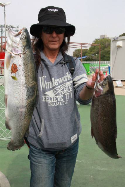 としまえんフィッシングエリア 釣果