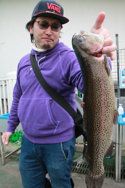 としまえんフィッシングエリア 釣果