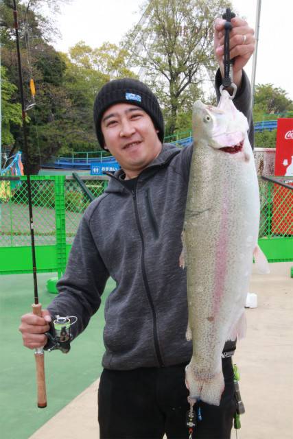 としまえんフィッシングエリア 釣果