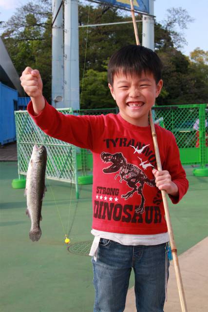 としまえんフィッシングエリア 釣果