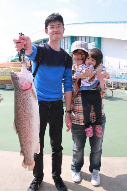 としまえんフィッシングエリア 釣果