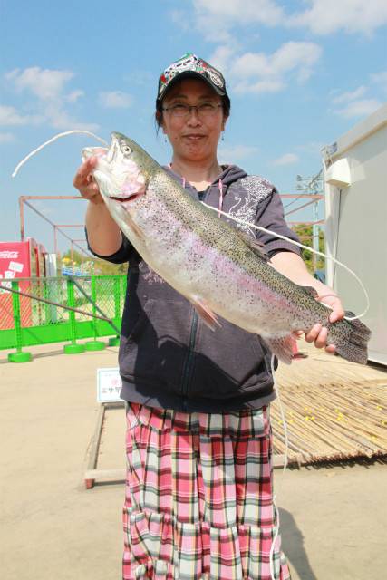 としまえんフィッシングエリア 釣果