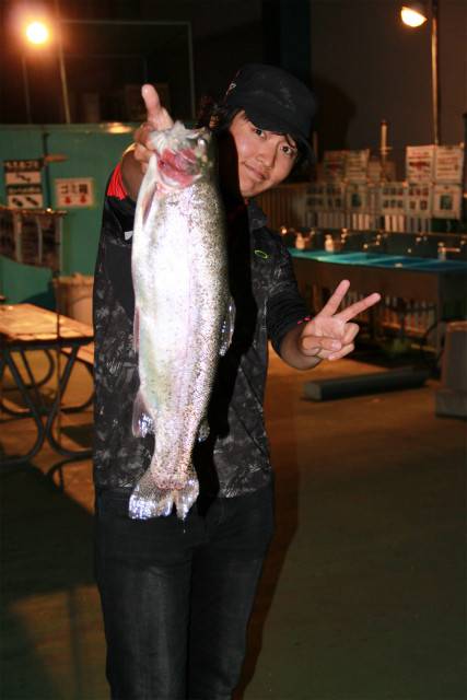 としまえんフィッシングエリア 釣果