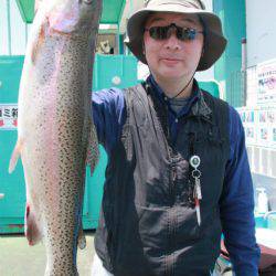 としまえんフィッシングエリア 釣果