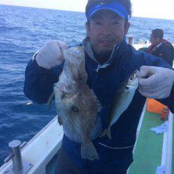 丸万釣船 釣果