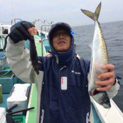 丸万釣船 釣果