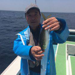 丸万釣船 釣果