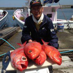 晃山丸 釣果