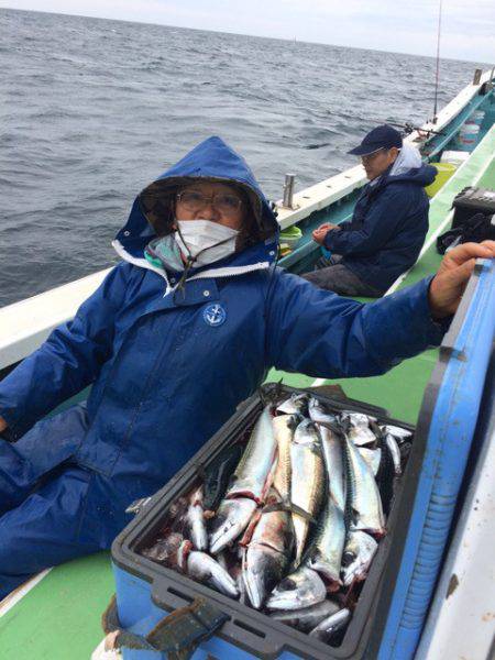 丸万釣船 釣果