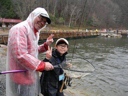 平谷湖フィッシングスポット 釣果