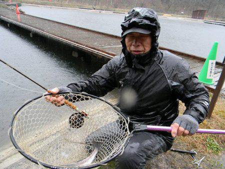 平谷湖フィッシングスポット 釣果