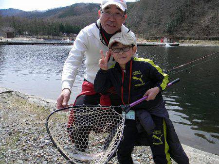 平谷湖フィッシングスポット 釣果