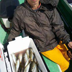 金沢八景鴨下丸 釣果