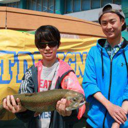 としまえんフィッシングエリア 釣果