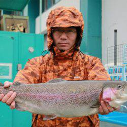 としまえんフィッシングエリア 釣果