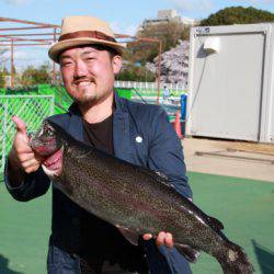 としまえんフィッシングエリア 釣果